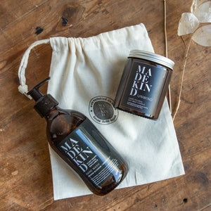 Natural Hand Wash & Candle in Gift Bag